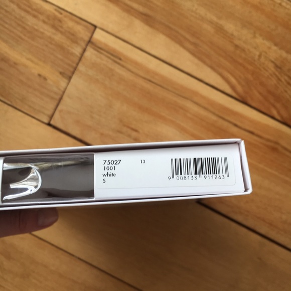 💫SOLD💫NWT | Wolford | Jamaica White tank body S - Picture 6 of 7